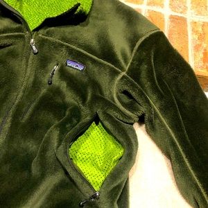 Patagonia R4 Jacket - Men’s size L.